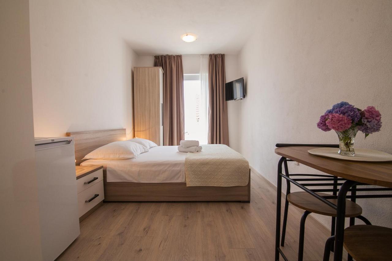 Eni Apartments Bol Extérieur photo